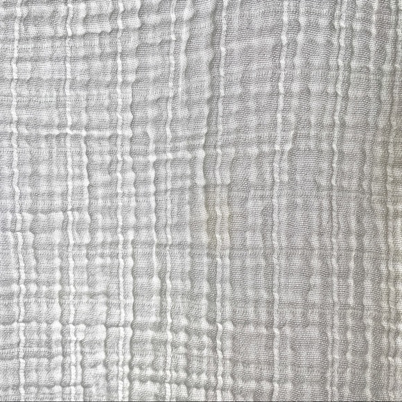 Gauze V-neck Raw Hem Sheer Boxy Tee - Picture 7 of 10